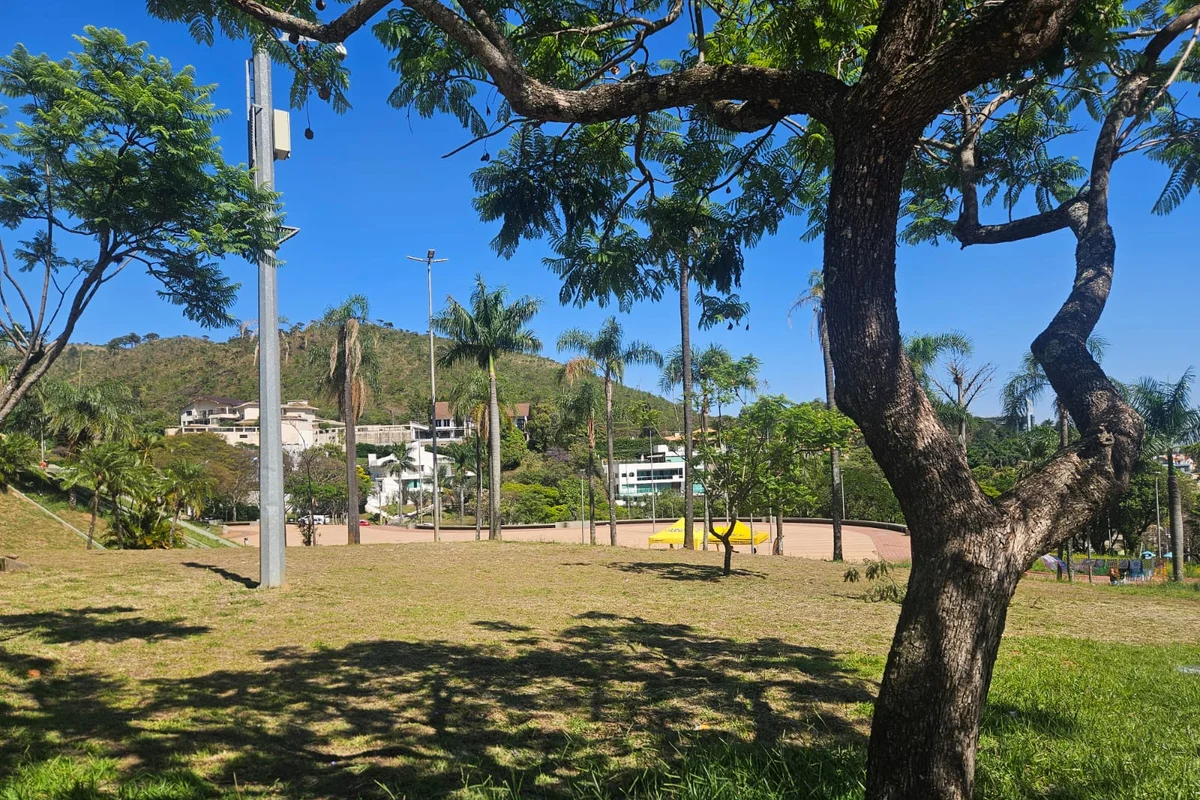 BH registra dia mais quente de 2026 em meio à onda de calor