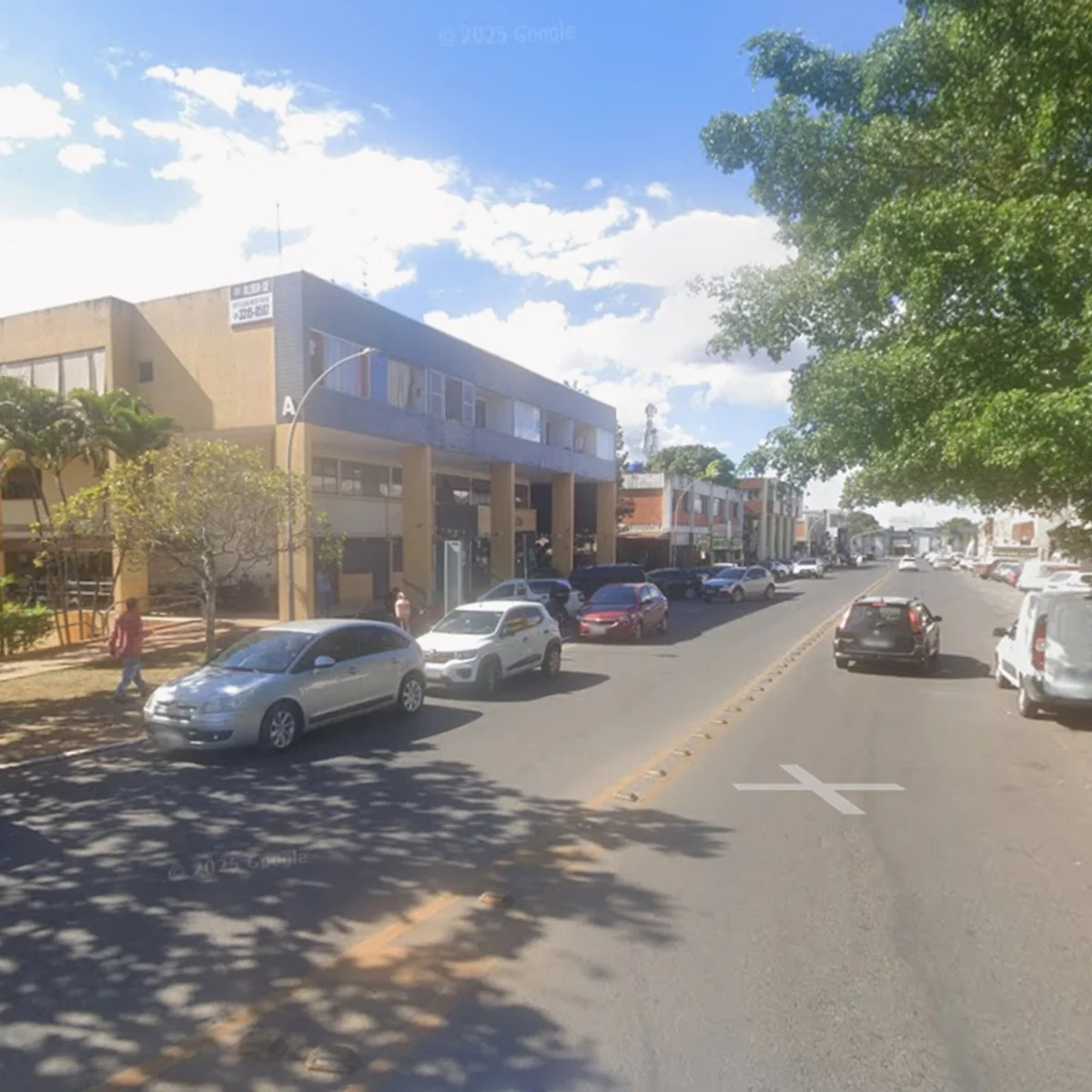 Morador de rua é preso por roubar relógio de R$ 2 mil e arremessar garrafas