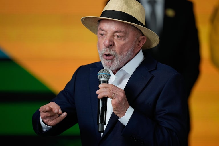 Lula diz que vai acabar com as bets: ‘Times que aprendam a viver sem lavagem de dinheiro’