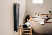 Suco de beterraba é barato e funciona tão bem quanto pré-treino tradicional
