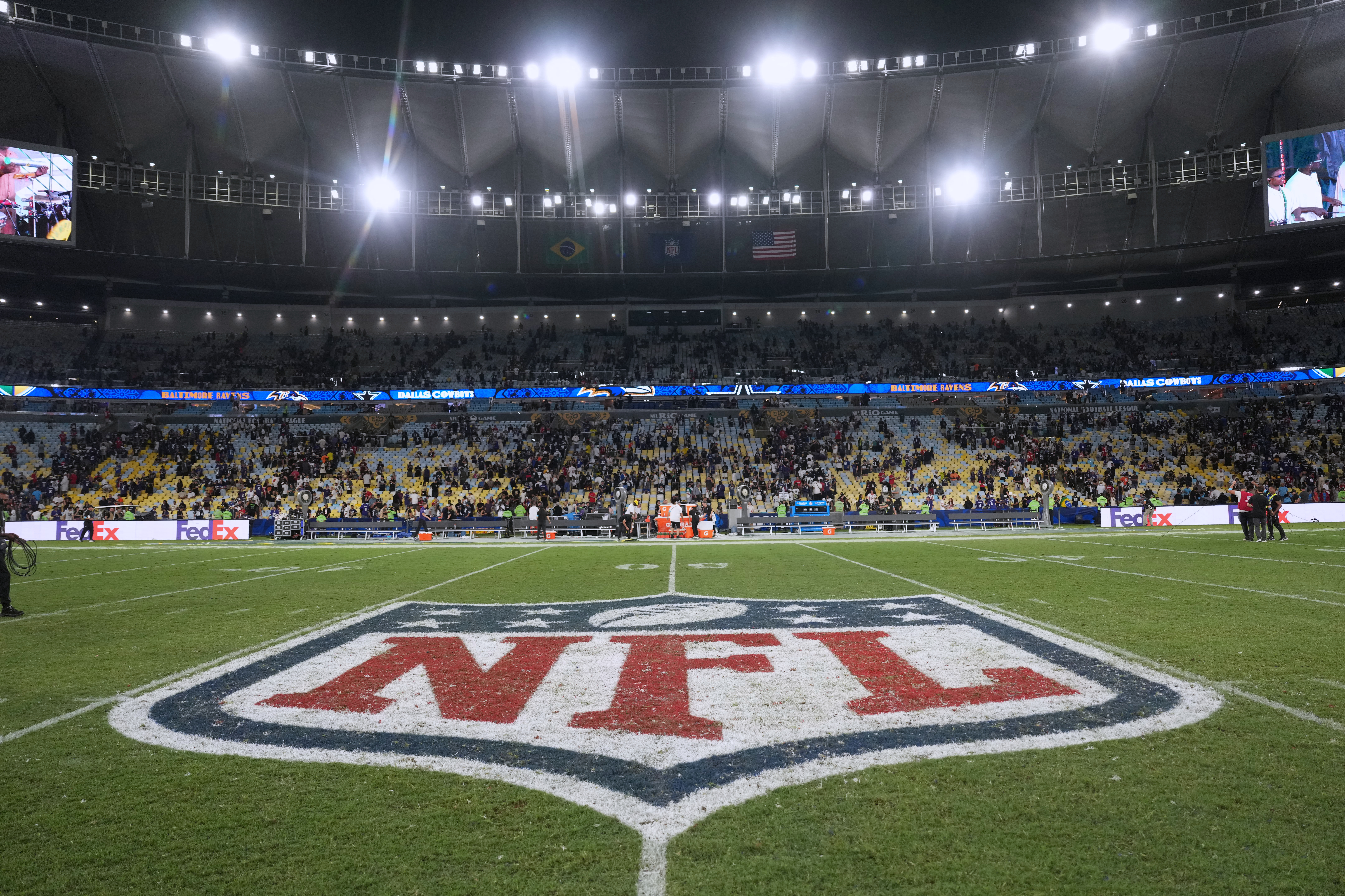 Gramado do Maracanã: à mulher de César não basta ser honesta, deve parecer honesta