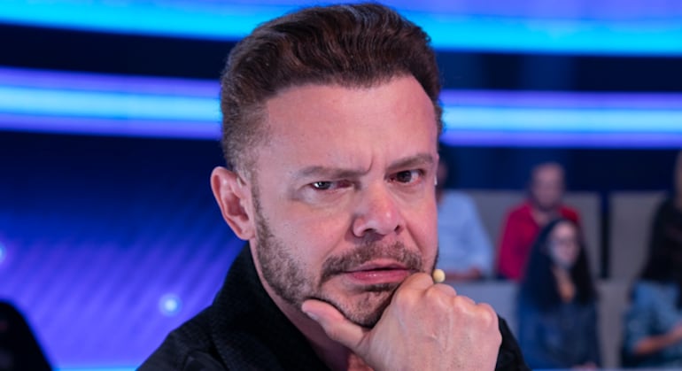 Aluísio Junior perde tudo no Desafio Final, menos a piada: ‘Saí com uma mão na frente e a outra atrás’