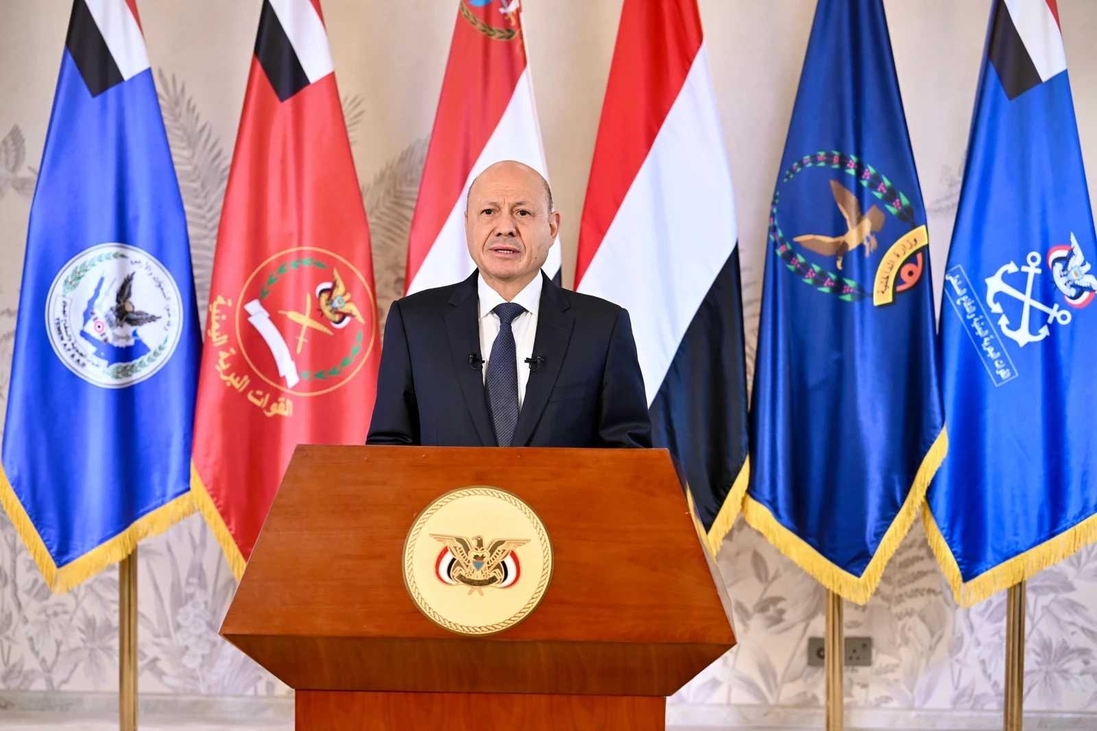 Al-Alimi: Houthis combinam as ferramentas de todas as organizações terroristas