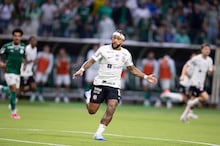 Seedorf chega hoje ao Corinthians com desafios dentro e fora de campo para evitar rebaixamento