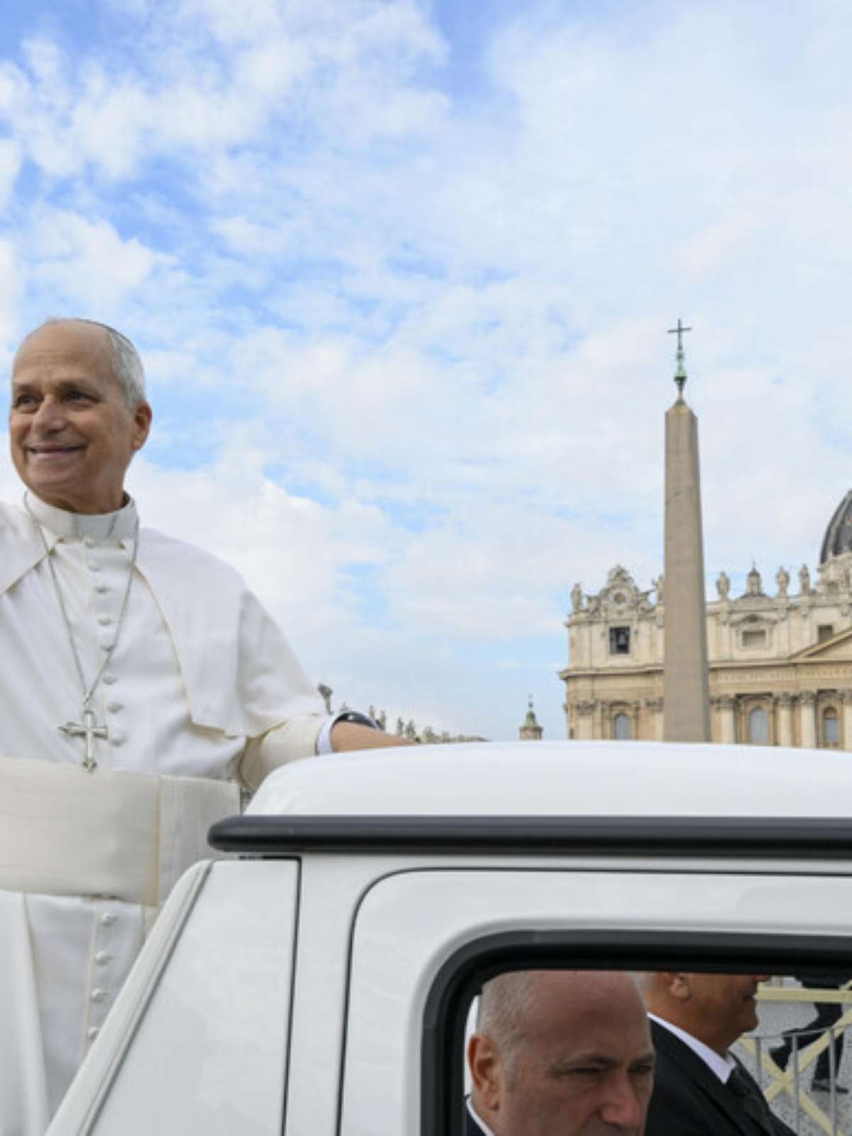 Hospital em Roma prepara ala exclusiva para receber papa Leão XIV