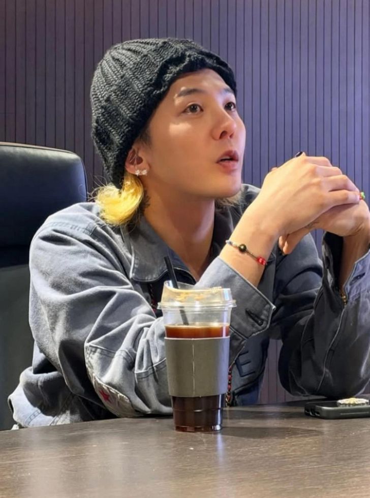 G-Dragon / Captured from social media
