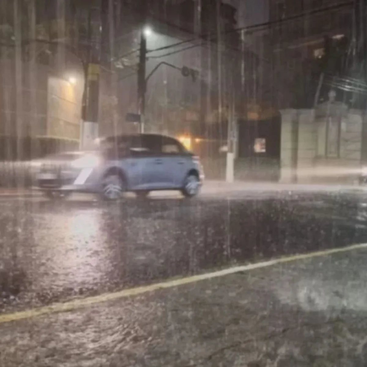Alerta laranja: Inmet prevê virada do tempo e queda de granizo no estado
