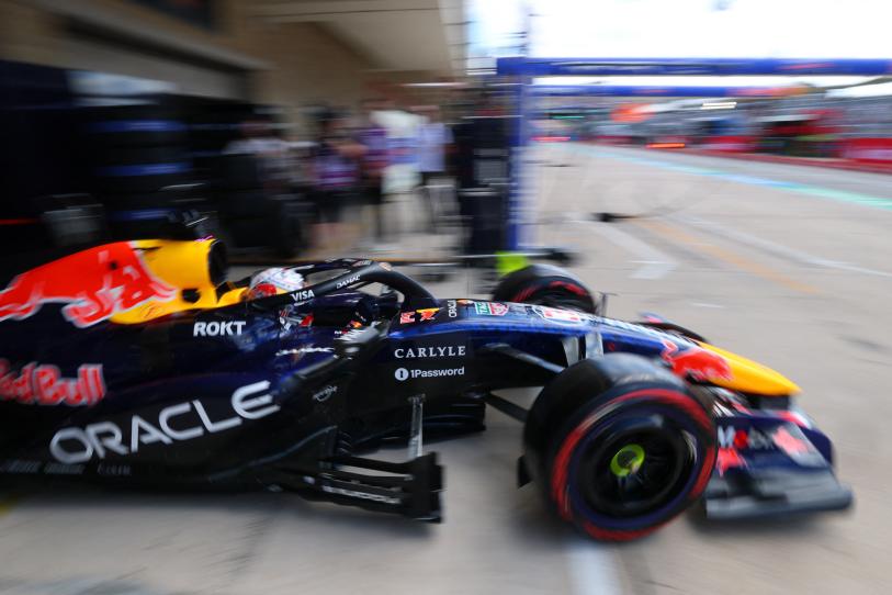 Verstappen y Norris piden pastillas para el dolor por los severos baches en Austin F1