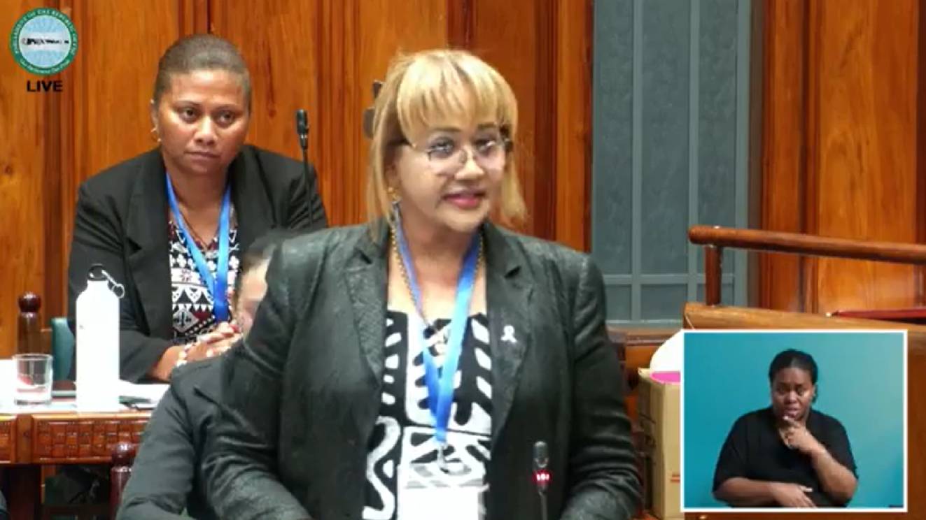 50 homens, cinco mulheres: PM Rogers questiona o desequilíbrio de gênero durante o Parlamento Prático das Mulheres de Fiji