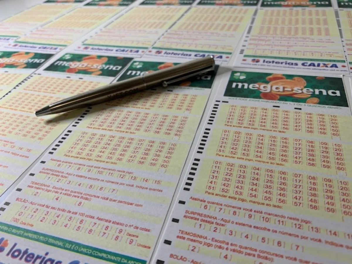 Imagem da matéria: Mega-Sena: aposta feita em Samambaia acerta a quina e fatura R$ 207 mil