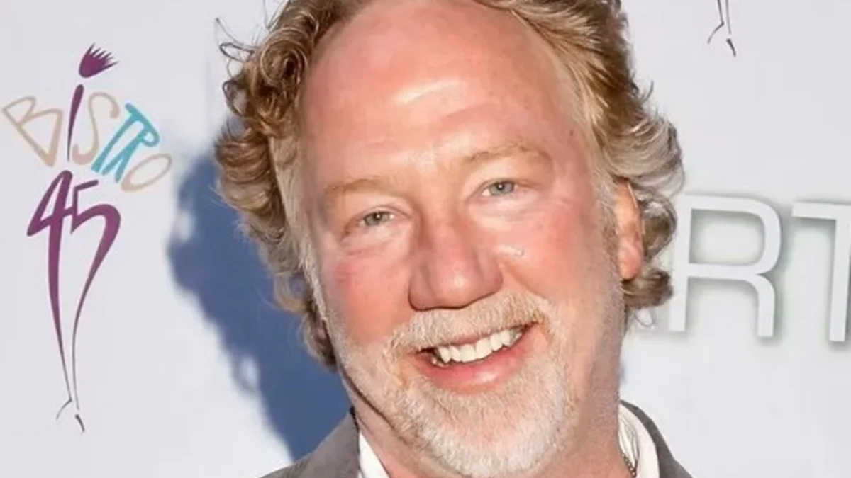 Juiz anula processo por abuso sexual infantil contra ator Timothy Busfield
