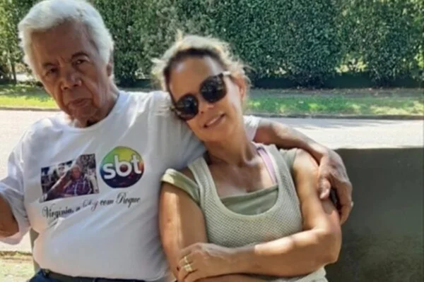 Esposa desmente fake news sobre morte de Roque, do SBT: “Sofremos muito”