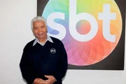 Esposa desmente fake news sobre morte de Roque, do SBT: “Sofremos muito”