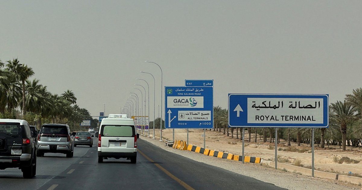 Os Houthi do Iêmen renovam o alerta contra o uso do aeroporto de Riade
