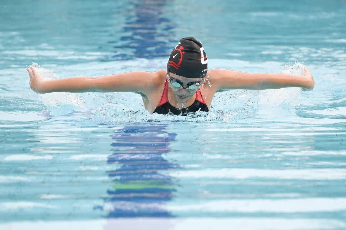 Jessica competed in the 50m butterfly at the inter-school swimming meet in 2025 and won a bronze medal.