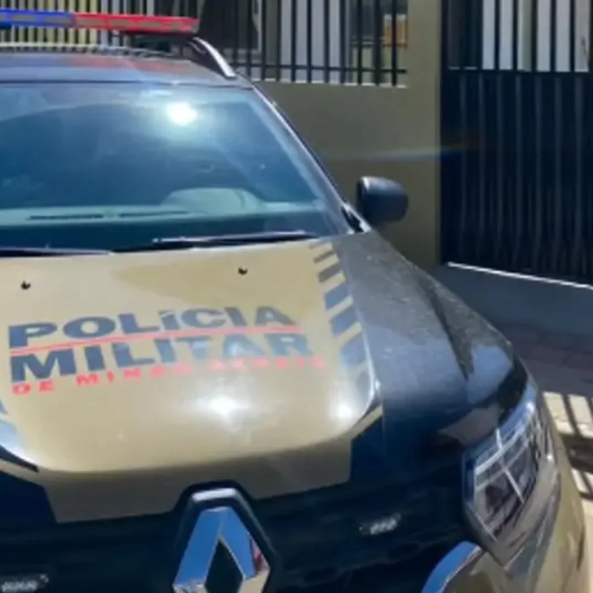 Aposentado entrega cartão a golpistas e perde quase R$ 10 mil em BH