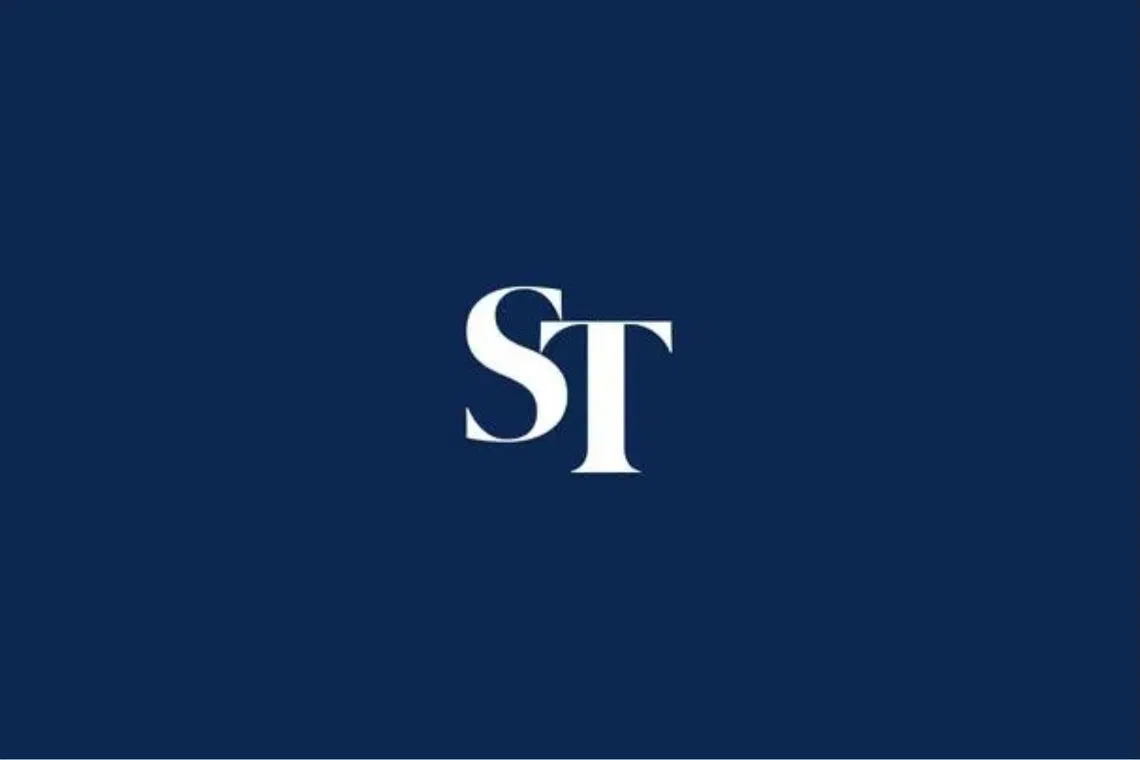 Atleta de resistência se torna a primeira pessoa a nadar toda a costa da Califórnia, com 900 milhas