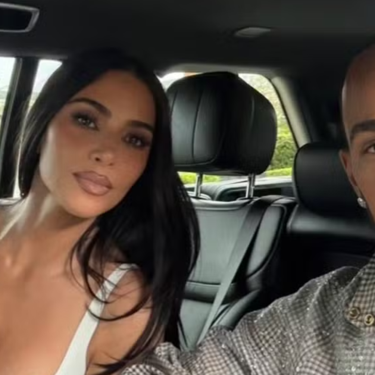 Kim Kardashian diz que Lewis Hamilton atende a 55 exigências para ser namorado dela; conheça parte da lista