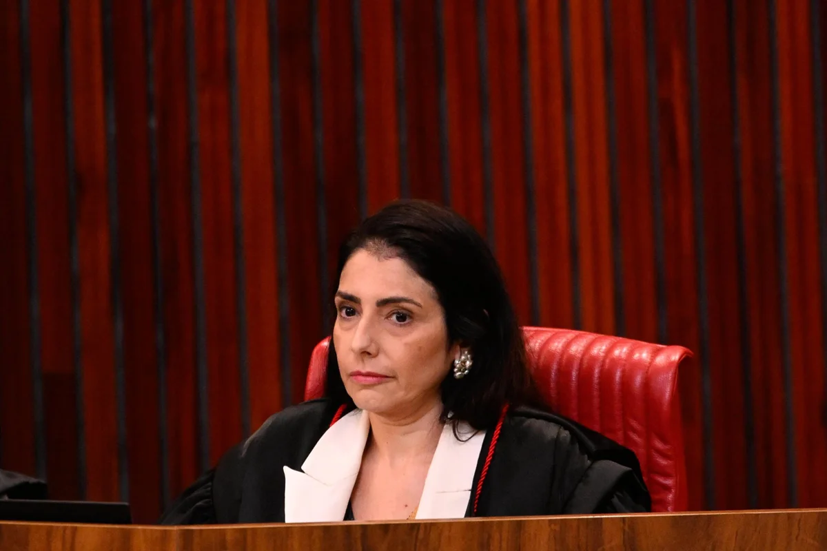 Relatora Estela Aranha Tribunal Superior Eleitoral TSE etoma o julgamento do pedido de cassação do governador de Roraima, Antonio Denarium