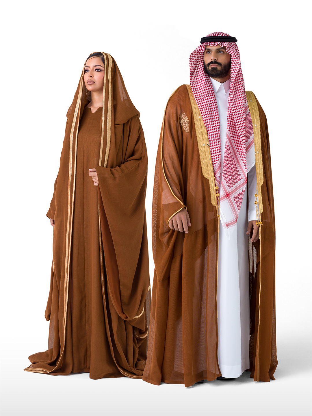 A designer de moda saudita Alia Al-Salmi leva o patrimônio do Reino para o palco global