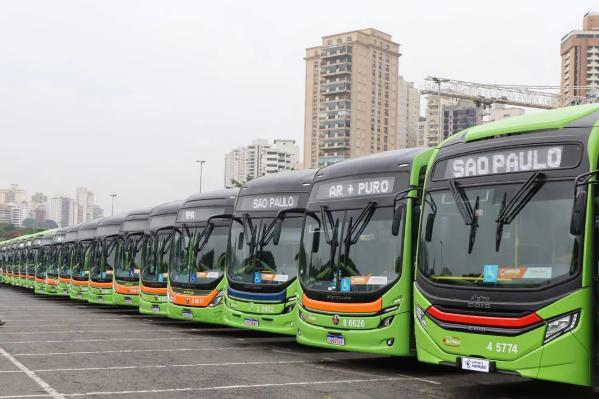 Cidade de São Paulo mantém 29% da frota de ônibus estacionada nas garagens